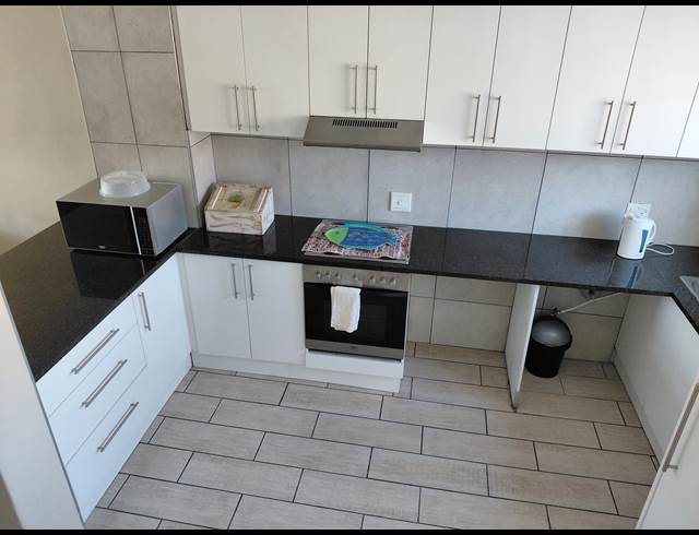 3 bed property to rent in STELLENBOSCH CENTRAL
