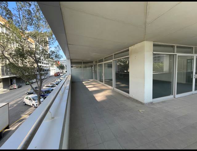 2,402M² BUILDING TO LET IN CAPE TOWN CITY CENTRE