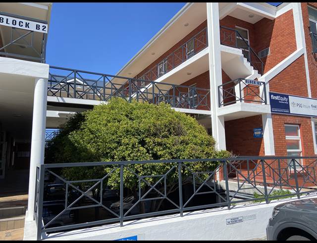 134M² OFFICE TO LET IN TOKAI