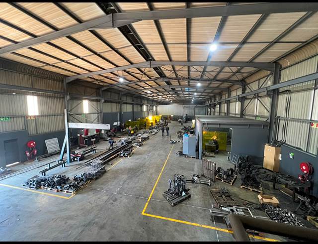 2,866M² WAREHOUSE TO LET IN KNOPJESLAAGTE