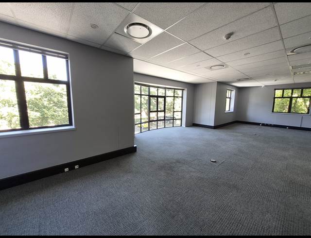 474M² OFFICE TO LET IN SANDTON CENTRAL