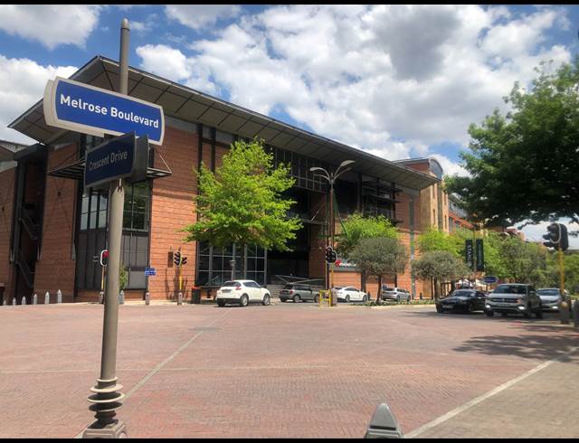 176M² OFFICE TO LET IN MELROSE ARCH