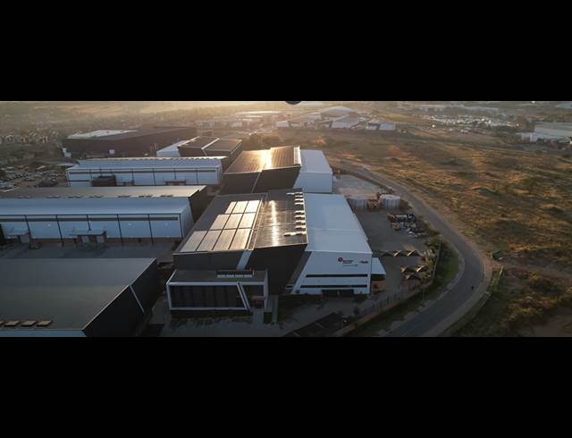 3,706M² WAREHOUSE TO LET IN SAMRAND BUSINESS PARK