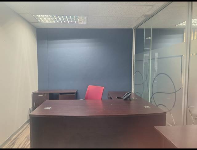 144M² OFFICE TO LET IN NELSPRUIT CENTRAL