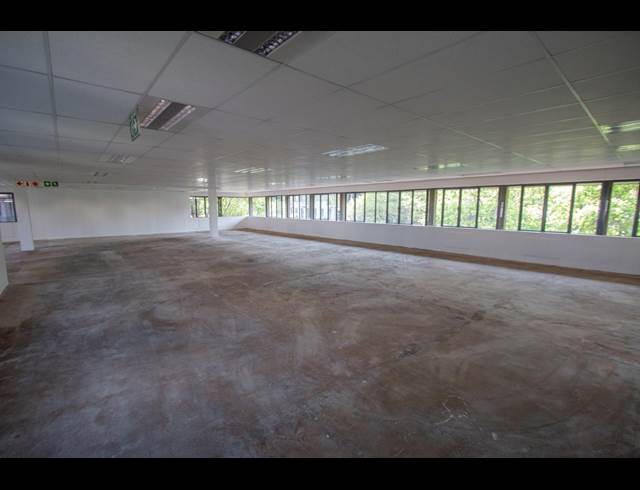 2,272M² OFFICE TO LET IN SIMBA