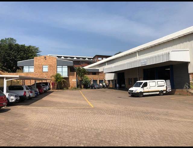 4,211M² WAREHOUSE TO LET IN MAHOGANY RIDGE
