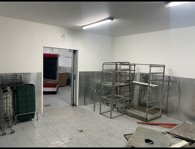 377M² WAREHOUSE TO LET IN OTTERY