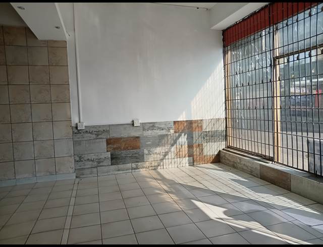 78M² RETAIL TO LET IN LAUDIUM