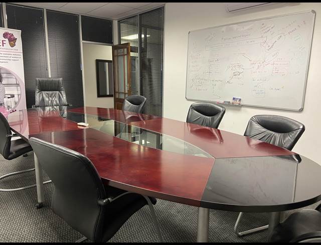 15M² OFFICE TO LET IN WESTLAKE