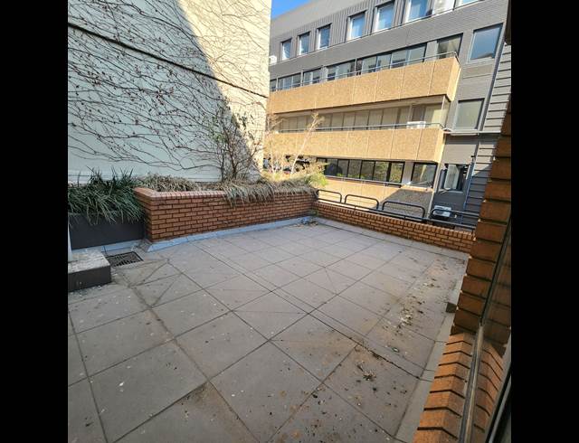 691M² OFFICE TO LET IN ROSEBANK