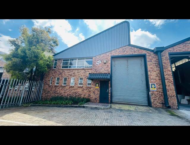 398M² WAREHOUSE TO LET IN ROBERTVILLE