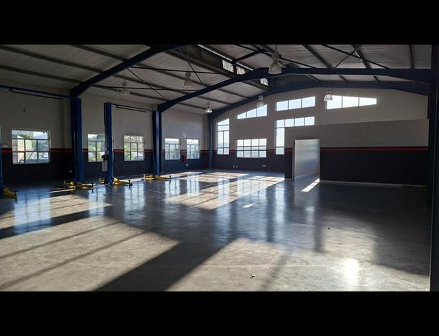 670M² WAREHOUSE TO LET IN NELSPRUIT INDUSTRIAL