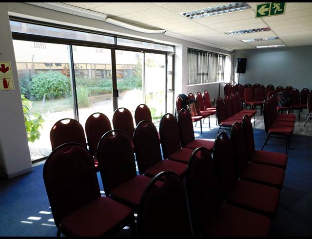 300M² OFFICE TO LET IN RANDBURG CENTRAL