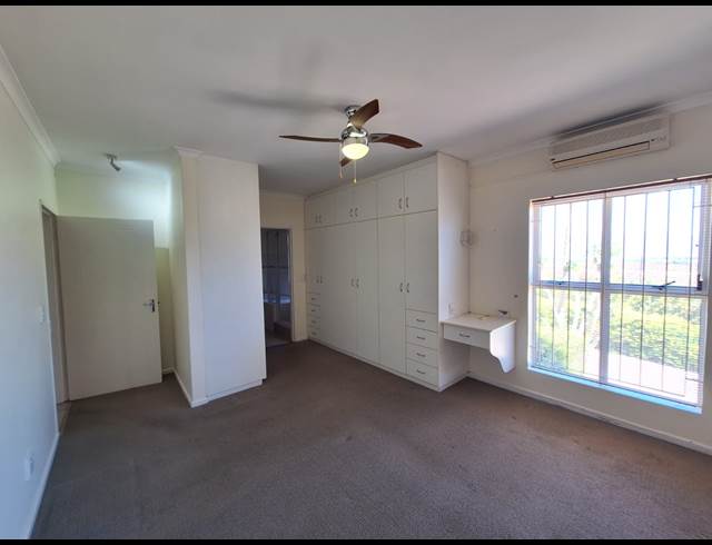 2 bed property to rent in LANGERUG