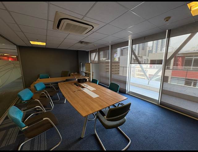 6,049.60M² OFFICE TO LET IN FORESHORE
