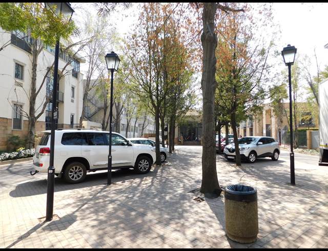 255M² OFFICE TO LET IN ILLOVO