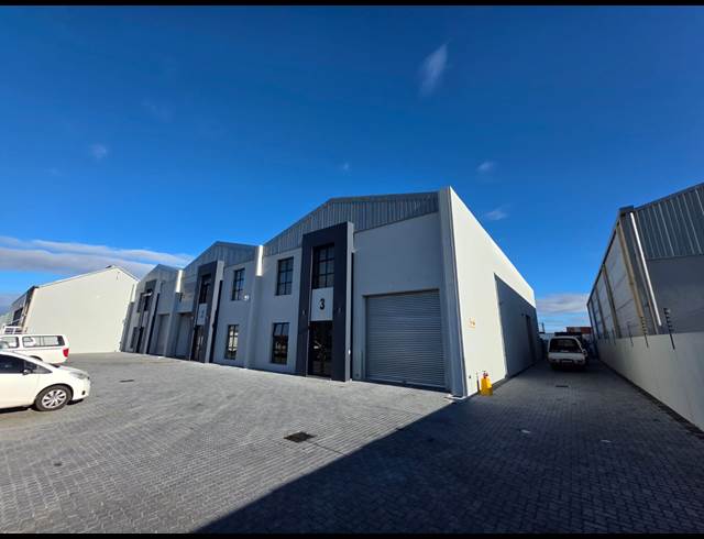 500M² WAREHOUSE TO LET IN FIRGROVE