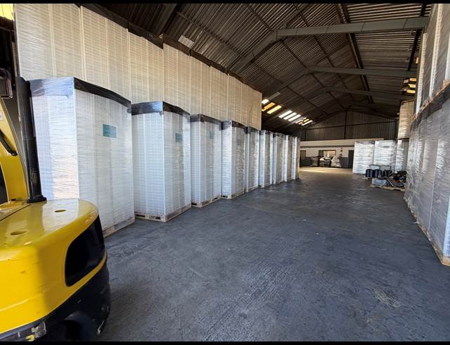 1,750M² WAREHOUSE TO LET IN BLACKHEATH INDUSTRIAL