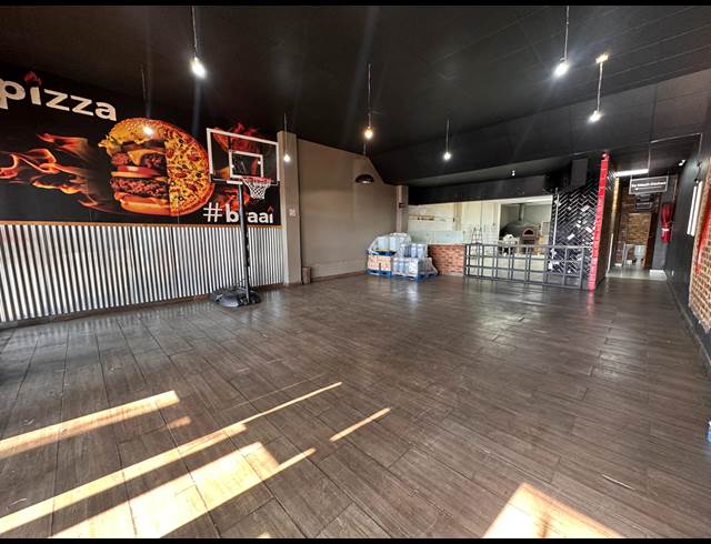 190M² RETAIL TO LET IN MODEL PARK