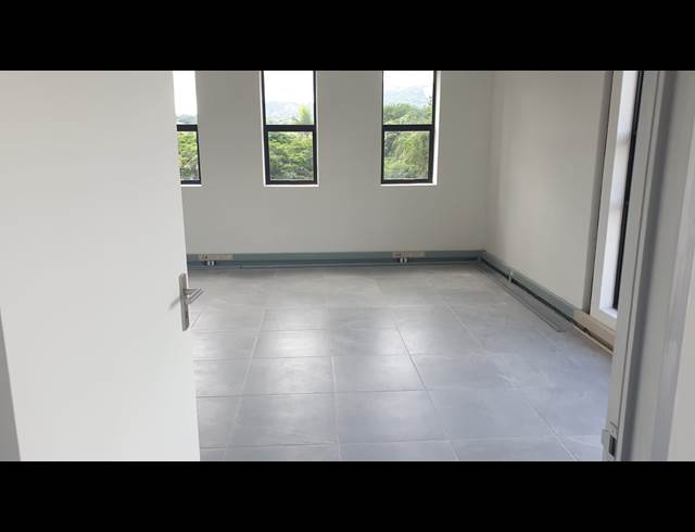 85M² OFFICE TO LET IN NELSPRUIT EXT 2