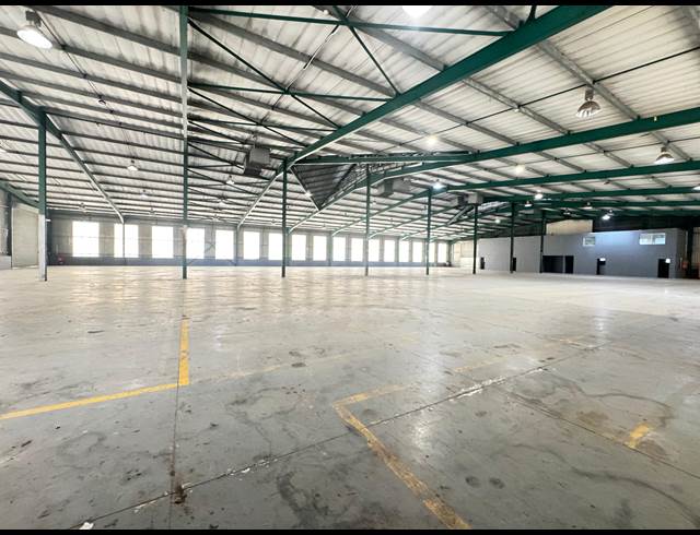 2,609.30M² WAREHOUSE TO LET IN MOUNT EDGECOMBE