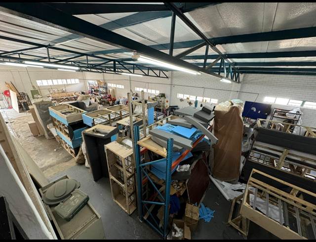 500M² WAREHOUSE TO LET IN STORMILL