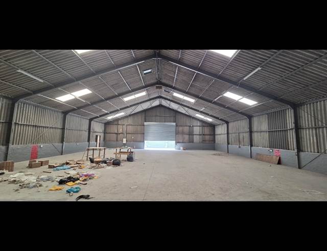 500M² WAREHOUSE TO LET IN PAARL CENTRAL