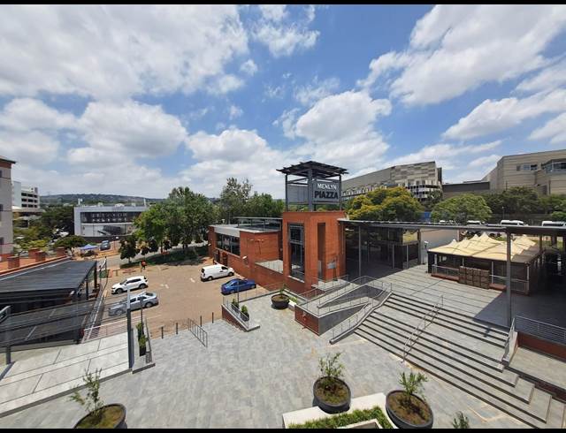 364M² OFFICE TO LET IN MENLYN