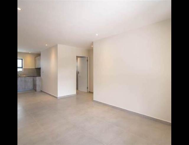 2 bed property to rent in TOWNSEND ESTATE