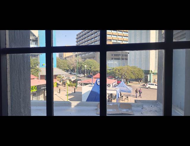 252M² BUSINESS CENTRE TO LET IN NELSPRUIT EXT 14