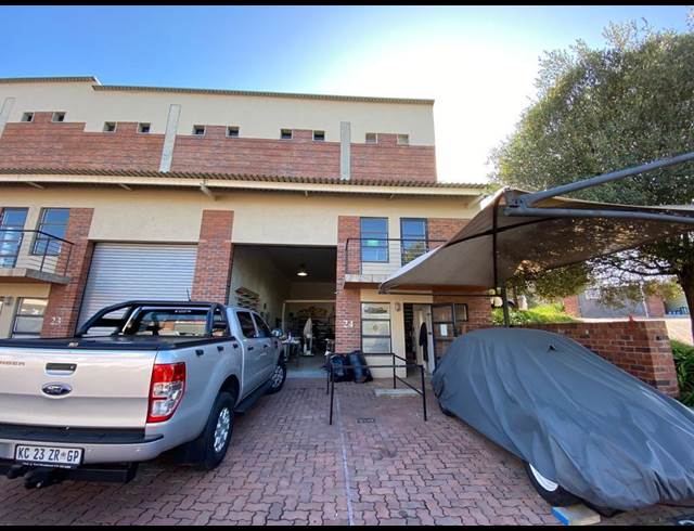 143M² WAREHOUSE TO LET IN BARBEQUE DOWNS