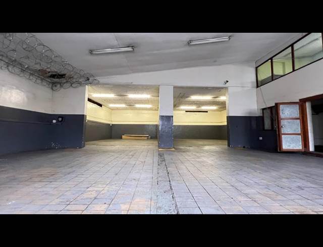 INDUSTRIAL PROPERTY TO RENT IN PAARDEN EILAND