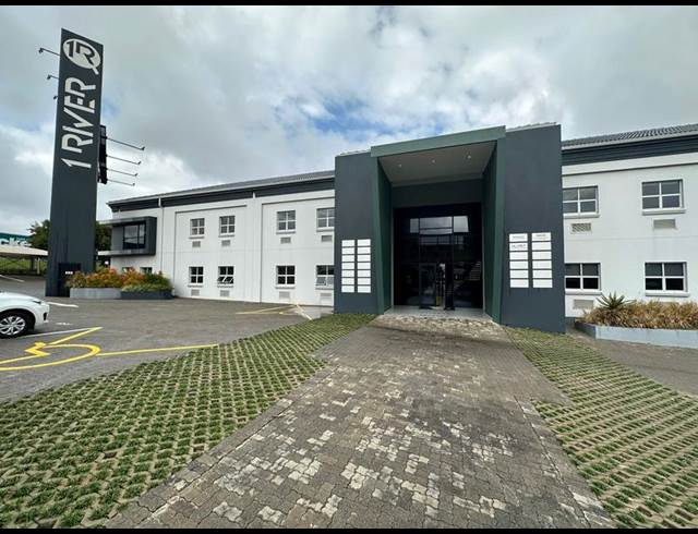 BUSINESS PROPERTY TO RENT IN HALFWAY GARDENS