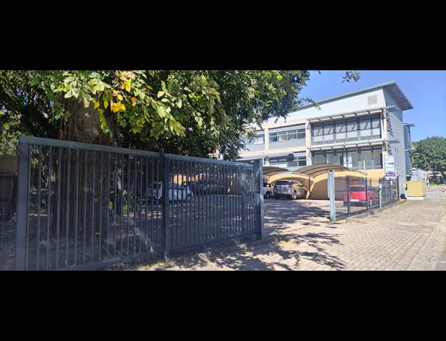 110M² OFFICE TO LET IN SONHEUWEL EXT 1
