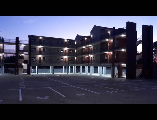 2 bed property to rent in RHODESFIELD