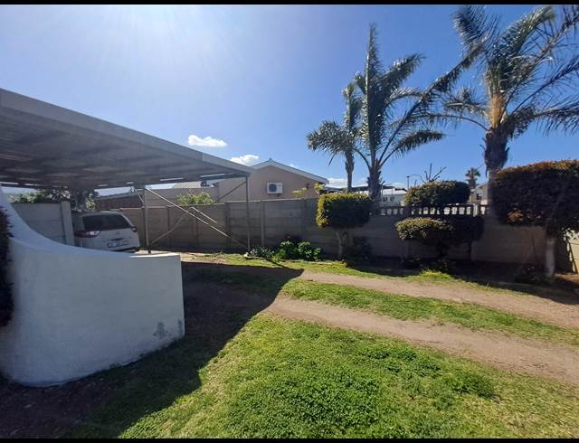 4 bed property to rent in HOSPITAL HILL