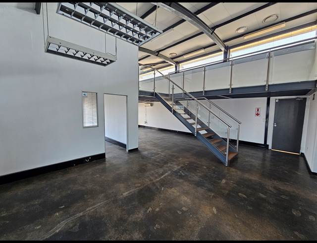 450M² MINI FACTORY TO LET IN NORTH RIDING