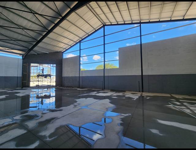1,616M² WAREHOUSE TO LET IN BLACKHEATH INDUSTRIAL
