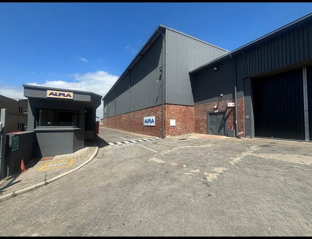 8,420M² WAREHOUSE TO LET IN SOMERSET WEST BUSINESS PARK
