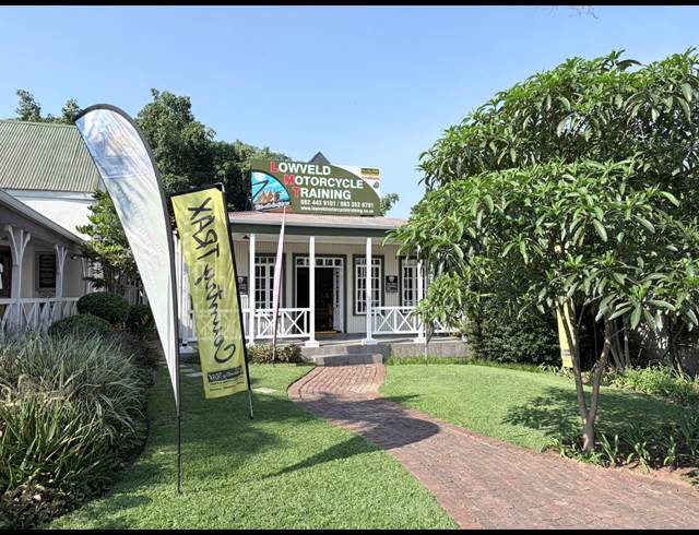 107M² RETAIL TO LET IN MATAFFIN