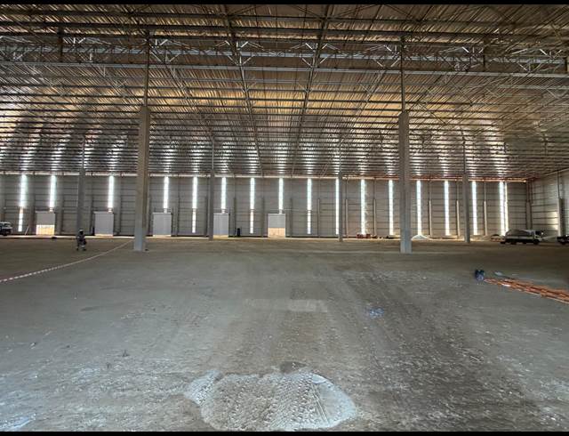 11,443M² WAREHOUSE TO LET IN HALFWAY HOUSE