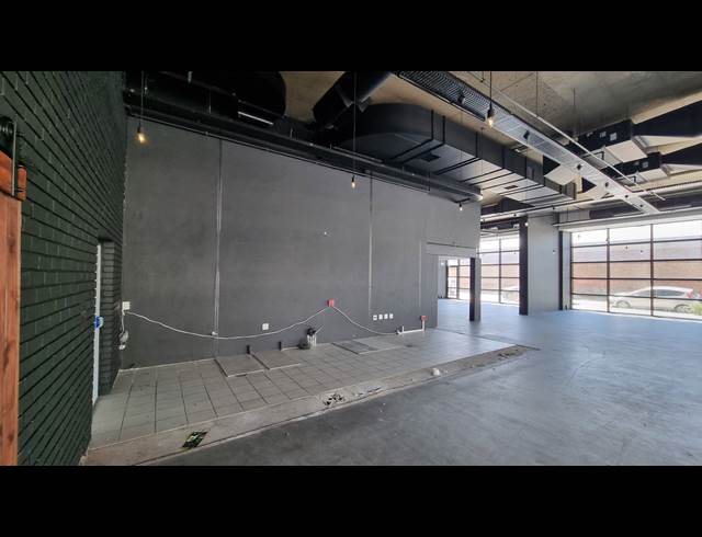 443M² RESTAURANT TO LET IN WOODSTOCK