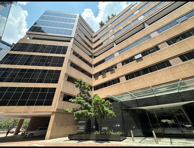 552M² OFFICE TO LET IN SANDTON CENTRAL