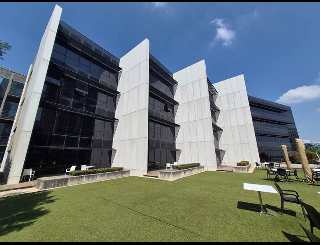 187M² OFFICE TO LET IN SANDTON CENTRAL