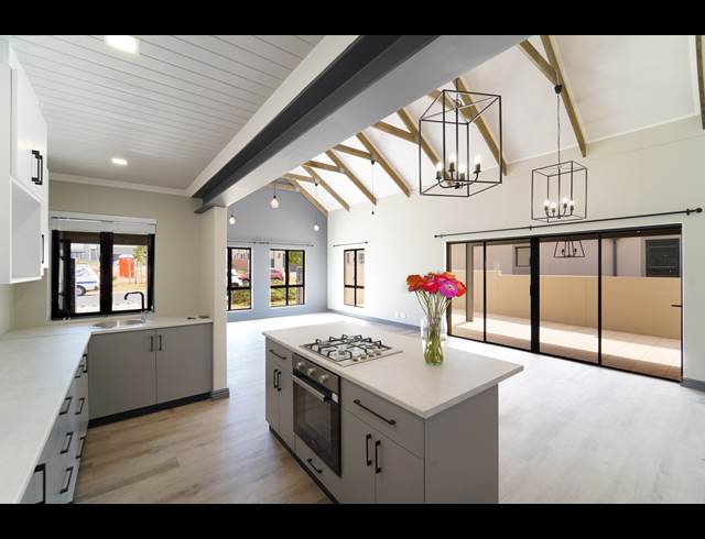 3 bed property to rent in ALTONA