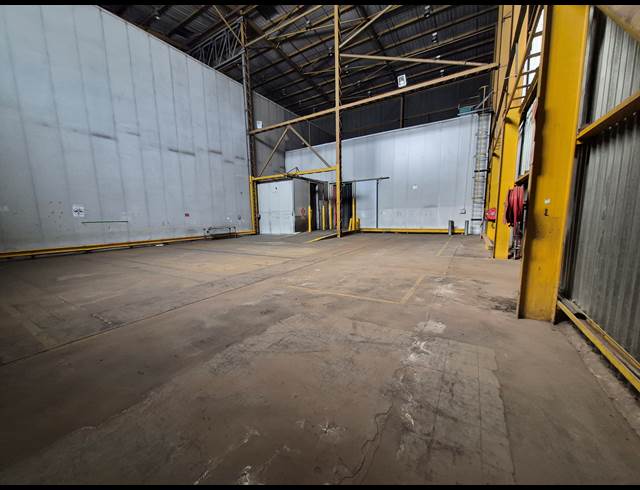 8,000M² WAREHOUSE TO LET IN HERIOTDALE