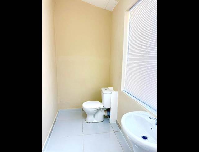 1 BEDROOM PROPERTY TO RENT IN WOODSTOCK