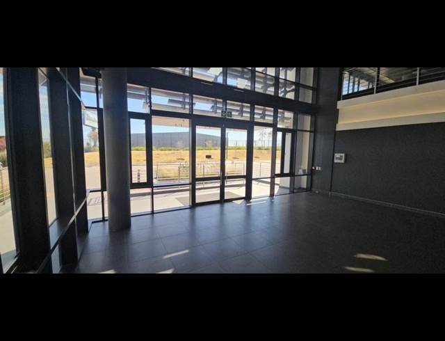 INDUSTRIAL PROPERTY TO RENT IN WATERFALL