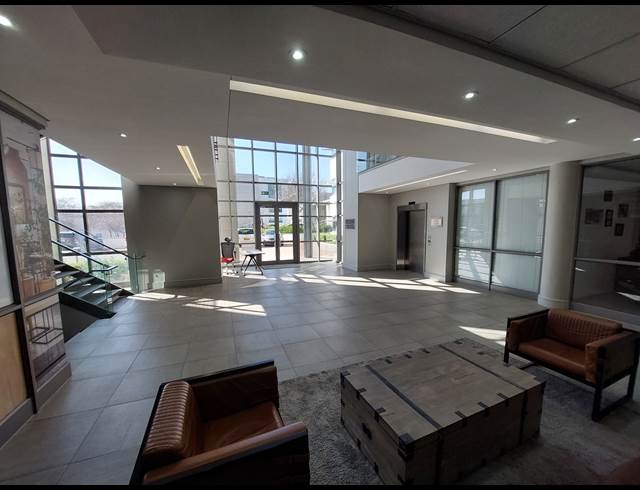 536M² OFFICE TO LET IN WATERFALL