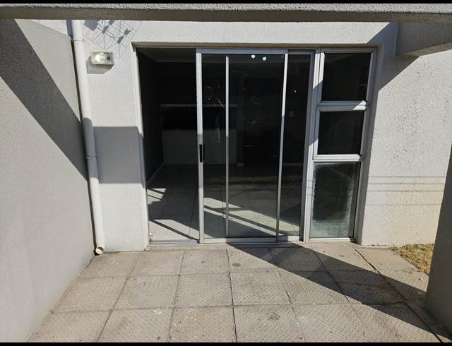 2 BEDROOM APARTMENT TO LET IN MORGENSTER
